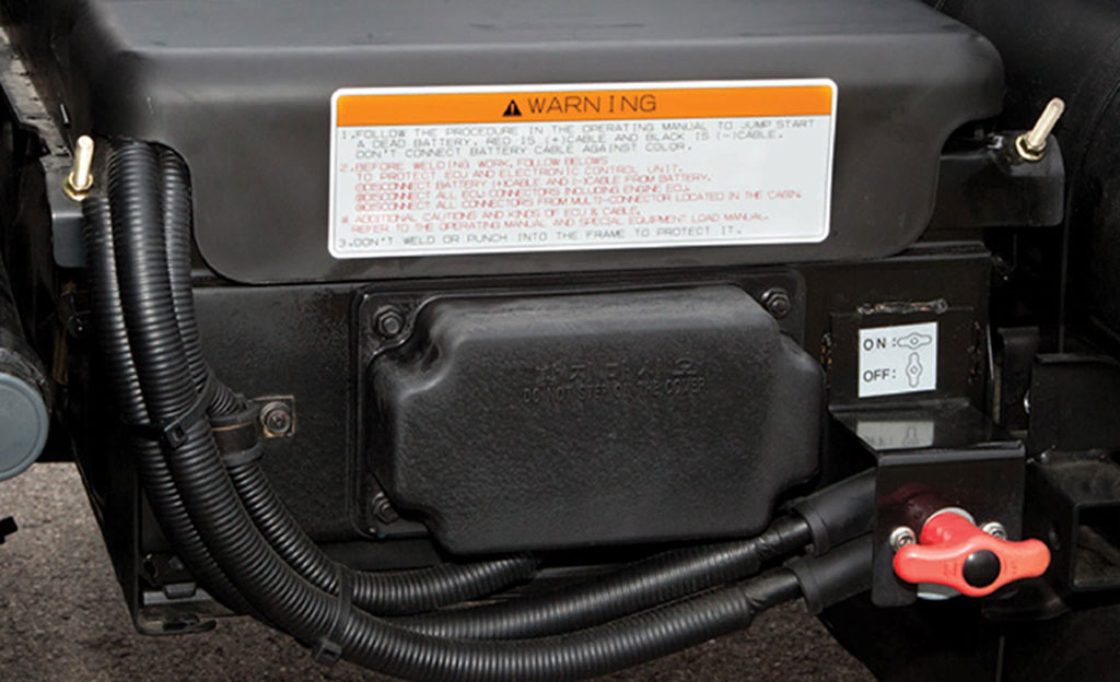 bình điện xe ben daewoo loại 12 volt