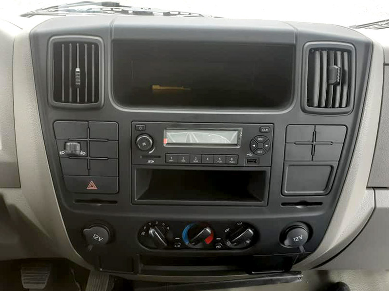 mặt taplo iz500