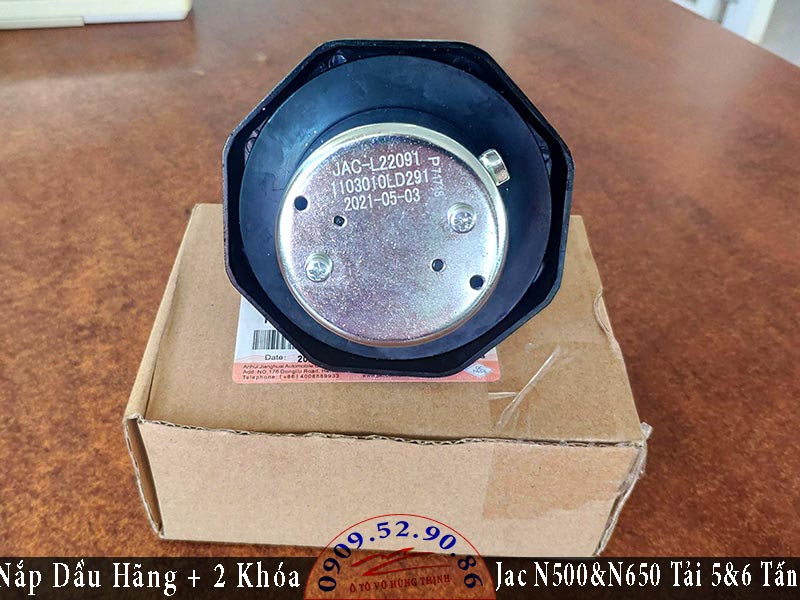 nắp khóa thùng dầu xe jac nắp khóa thùng dầu xe jac