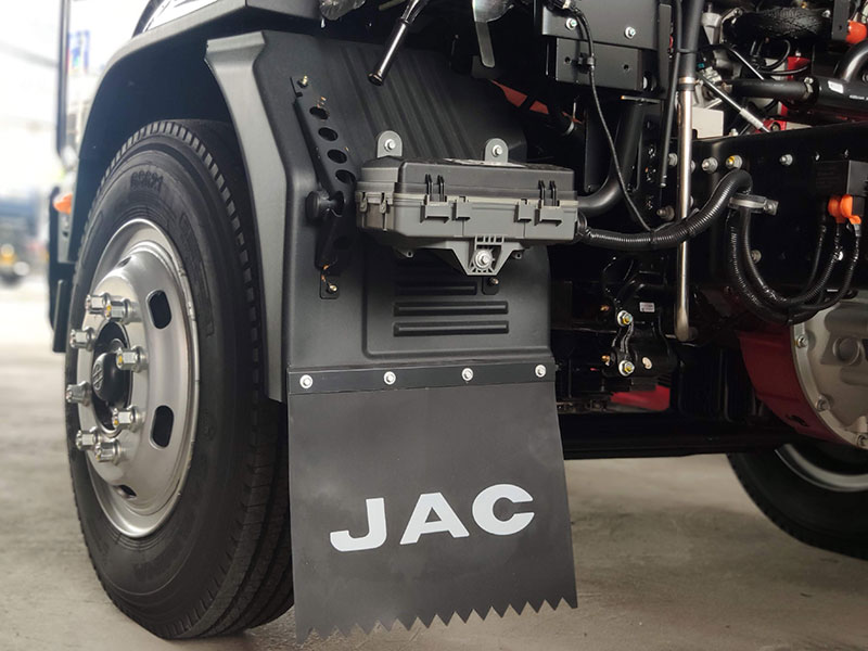 vè chắn bùn trước xe jac n800